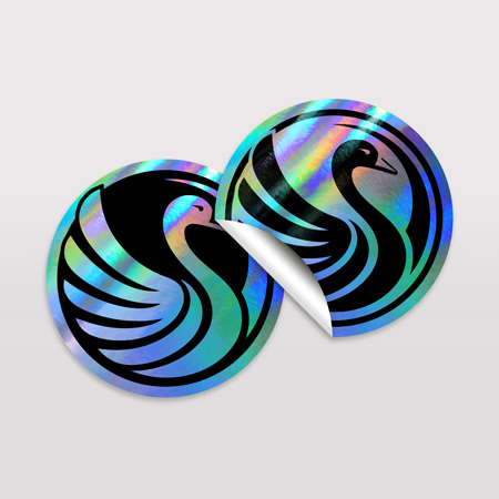 Sticker support holographique, une finition originale qui attire immédiatement le regard grâce à ses reflets changeants. Sticker support holographique